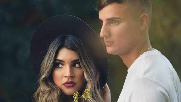 8 Little Habits That Make Couples Better When It Comes To Male-to-Male Stuff